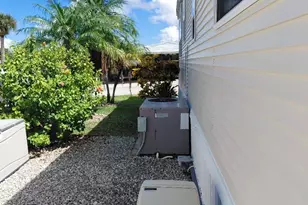 6680 SE 53rd Ln, Okeechobee, FL 34974 - Photo 13