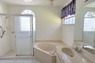 188 Gulfstream Cir, Royal Palm Beach, FL 33411 - Photo 25