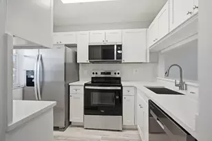 9939 Three Lakes Cir, Boca Raton, FL 33428 - Photo 3