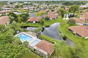 9939 Three Lakes Cir, Boca Raton, FL 33428 - Photo 27