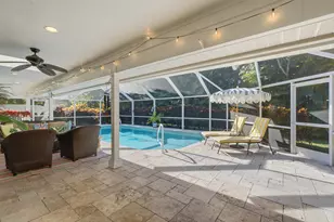 100 Hillcrest Dr, Sewalls Point, FL 34996 - Photo 35