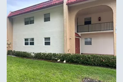120 Lake Frances Drive, West Palm Beach, FL 33411 - Photo 3