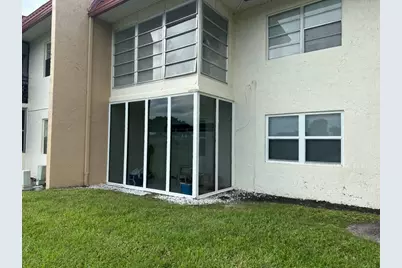 120 Lake Frances Drive, West Palm Beach, FL 33411 - Photo 5