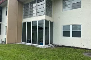 120 Lake Frances Dr, West Palm Beach, FL 33411 - Photo 5