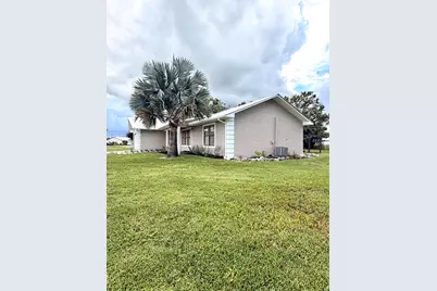 1051 SW 83rd Avenue, Okeechobee, FL 34974 - Photo 5
