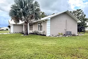 1051 SW 83rd Ave, Okeechobee, FL 34974 - Photo 5