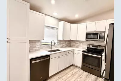 1051 SW 83rd Avenue, Okeechobee, FL 34974 - Photo 13