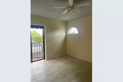 6125 Seven Springs Boulevard, Greenacres, FL 33463 - Photo 17