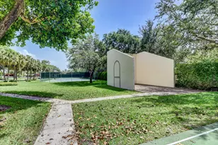 330 Palmwood Pl, Boca Raton, FL 33431 - Photo 65