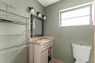808 S Broadway, Lantana, FL 33462 - Photo 9