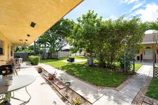 804 S Broadway, Lantana, FL 33462 - Photo 23