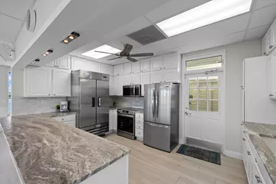 2420 S Federal Highway #10, Boynton Beach, FL 33435 - Photo 19