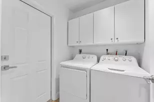 2631 NE 2nd Ave, Boca Raton, FL 33431 - Photo 9