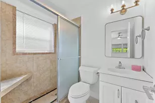 2631 NE 2nd Ave, Boca Raton, FL 33431 - Photo 13