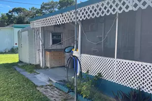 5400 SE Jack Ave, Stuart, FL 34997 - Photo 7