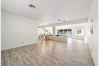 216 Tam O Shanter Drive, Palm Springs, FL 33461 - Photo 9