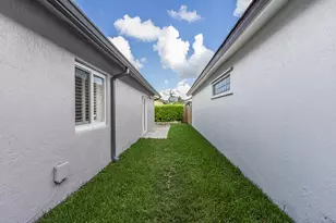 7461 NW 167th Terrace, Hialeah, FL 33015 - Photo 47