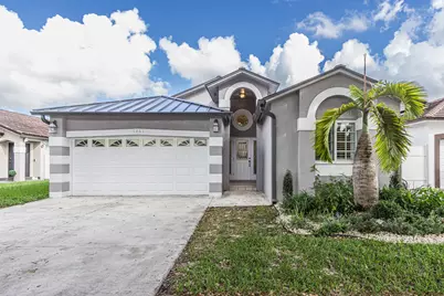 7461 NW 167th Terrace, Hialeah, FL 33015 - Photo 1