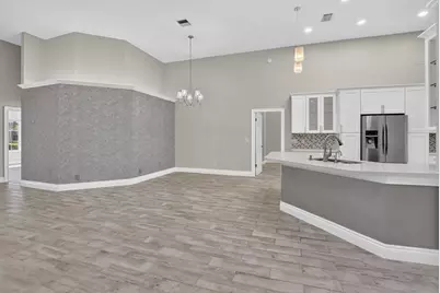17254 Boca Club Boulevard #106, Boca Raton, FL 33487 - Photo 5