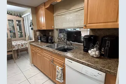 2287 NW 81st Avenue, Sunrise, FL 33322 - Photo 7