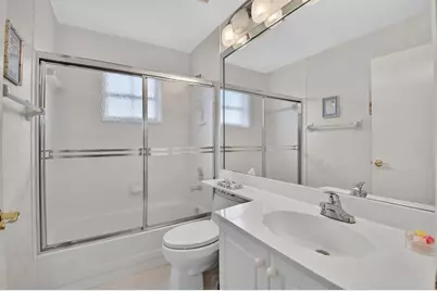 7700 Coral Lake Drive, Delray Beach, FL 33446 - Photo 25