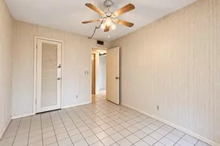 265 Northampton N, West Palm Beach, FL 33417 - Photo 9