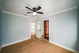 1020 Forest Ct, West Palm Beach, FL 33405 - Photo 21