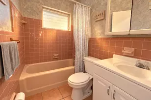 236 Tamoshanter Dr, Palm Springs, FL 33461 - Photo 29