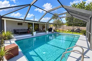 236 Tamoshanter Dr, Palm Springs, FL 33461 - Photo 5