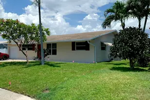 243 SW 4th St, Boca Raton, FL 33432 - Photo 3