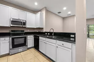 3105 Grandiflora Dr, Greenacres, FL 33467 - Photo 3