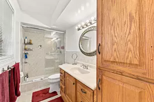 8670 NW 19th St, Pembroke Pines, FL 33024 - Photo 33
