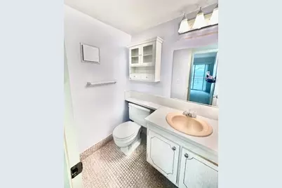 59 Preston B, Boca Raton, FL 33434 - Photo 9