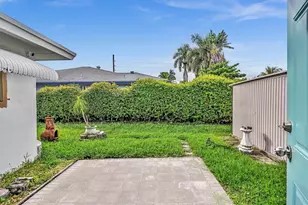 132 SE 2nd Ct, Dania Beach, FL 33004 - Photo 31
