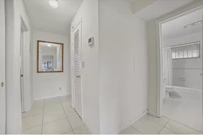 500 S Luna Court #4, Hollywood, FL 33021 - Photo 13