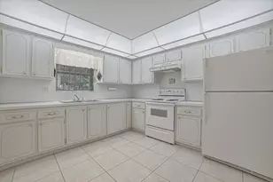 500 S Luna Ct, Hollywood, FL 33021 - Photo 11