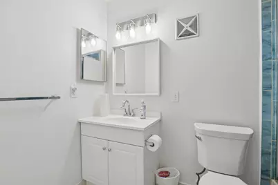 8400 Lagos De Campo Boulevard #303, Tamarac, FL 33321 - Photo 15