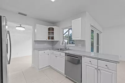 2315 NW 98th Lane, Coral Springs, FL 33065 - Photo 11