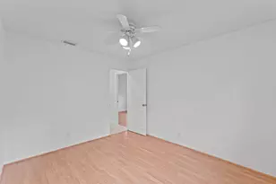 2315 NW 98th Ln, Coral Springs, FL 33065 - Photo 23