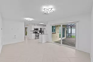 2315 NW 98th Ln, Coral Springs, FL 33065 - Photo 13