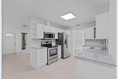 2315 NW 98th Lane, Coral Springs, FL 33065 - Photo 9