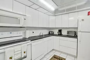 2940 N Course Dr, Pompano Beach, FL 33069 - Photo 11