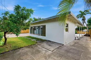 1023 Andrews Rd, West Palm Beach, FL 33405 - Photo 27