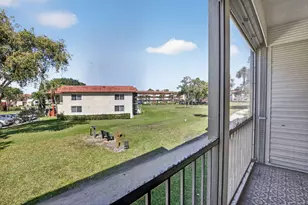 8921 S Hollybrook Blvd, Pembroke Pines, FL 33025 - Photo 1