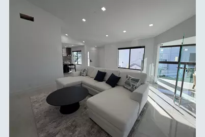 7689 Glendevon Lane #1805, Delray Beach, FL 33446 - Photo 5