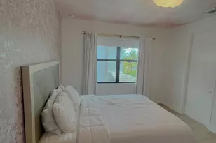 8227 Oceanus Dr, Boca Raton, FL 33496 - Photo 23