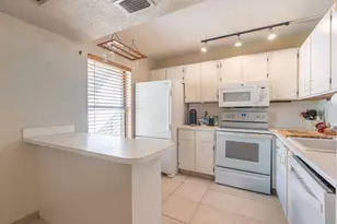 9819 NW 3rd Ct, Plantation, FL 33324 - Photo 19