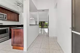 2051 SW 15th St, Deerfield Beach, FL 33442 - Photo 11