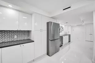 2100 S Ocean Ln, Fort Lauderdale, FL 33316 - Photo 7