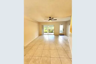 7523 S Oriole Boulevard #104, Delray Beach, FL 33446 - Photo 9